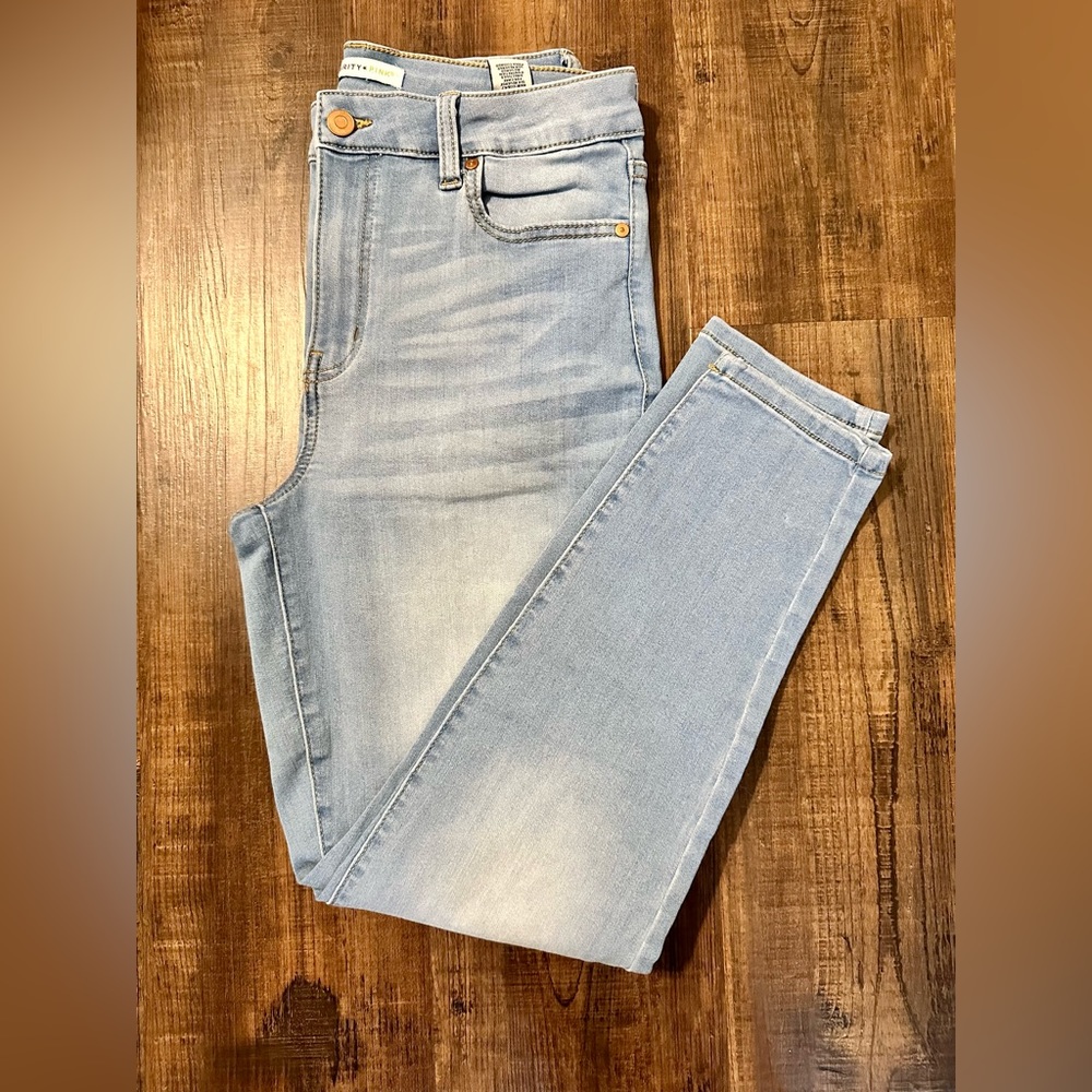 Celebrity Pink jeans